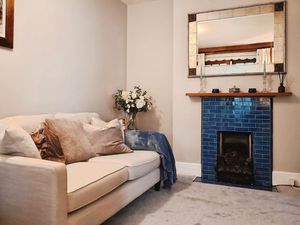 Photo 11- click for photo gallery